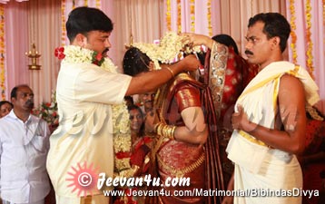 Bipindas Divya Wedding Thalikettu Photos